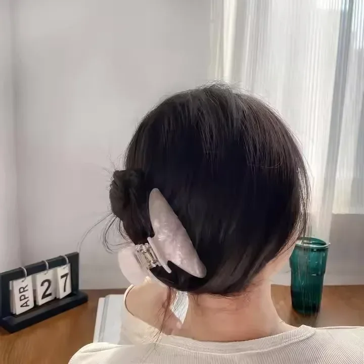 Acrylic Flower Hair Clip